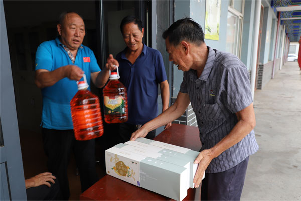 KOK娱乐集團發放中秋福利